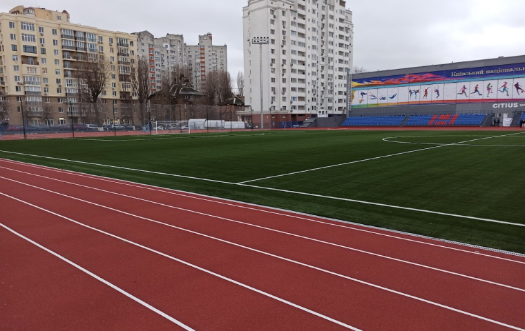 Футбольне поле 
