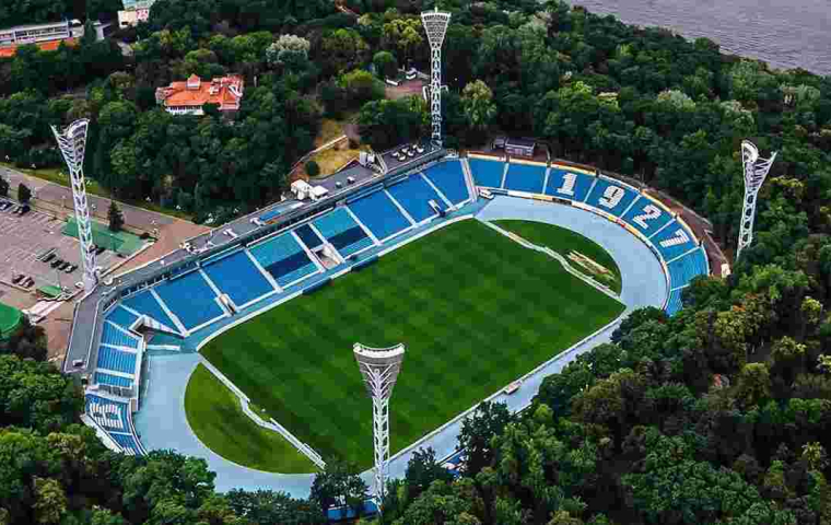 Стадіон 