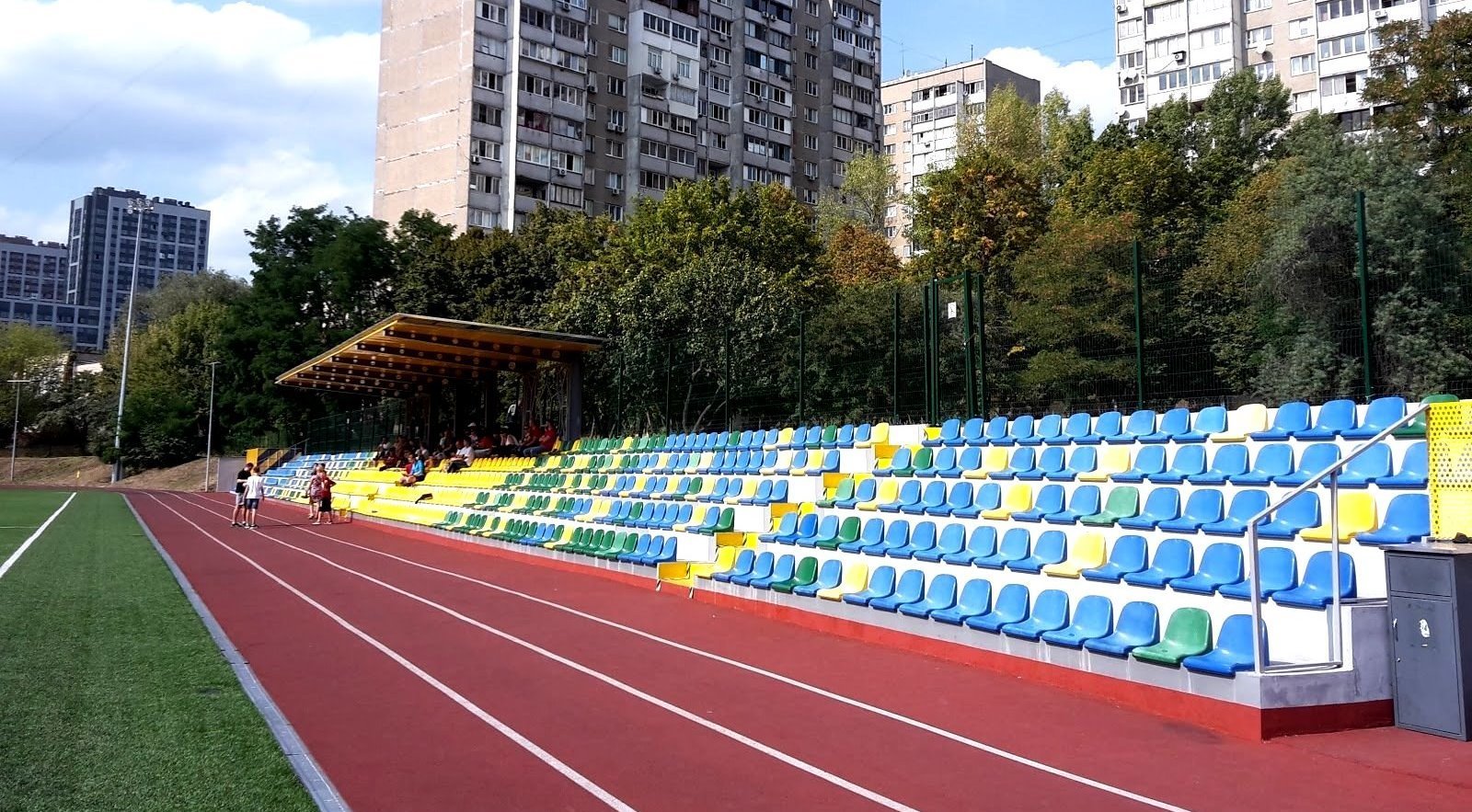 Поділ Арена